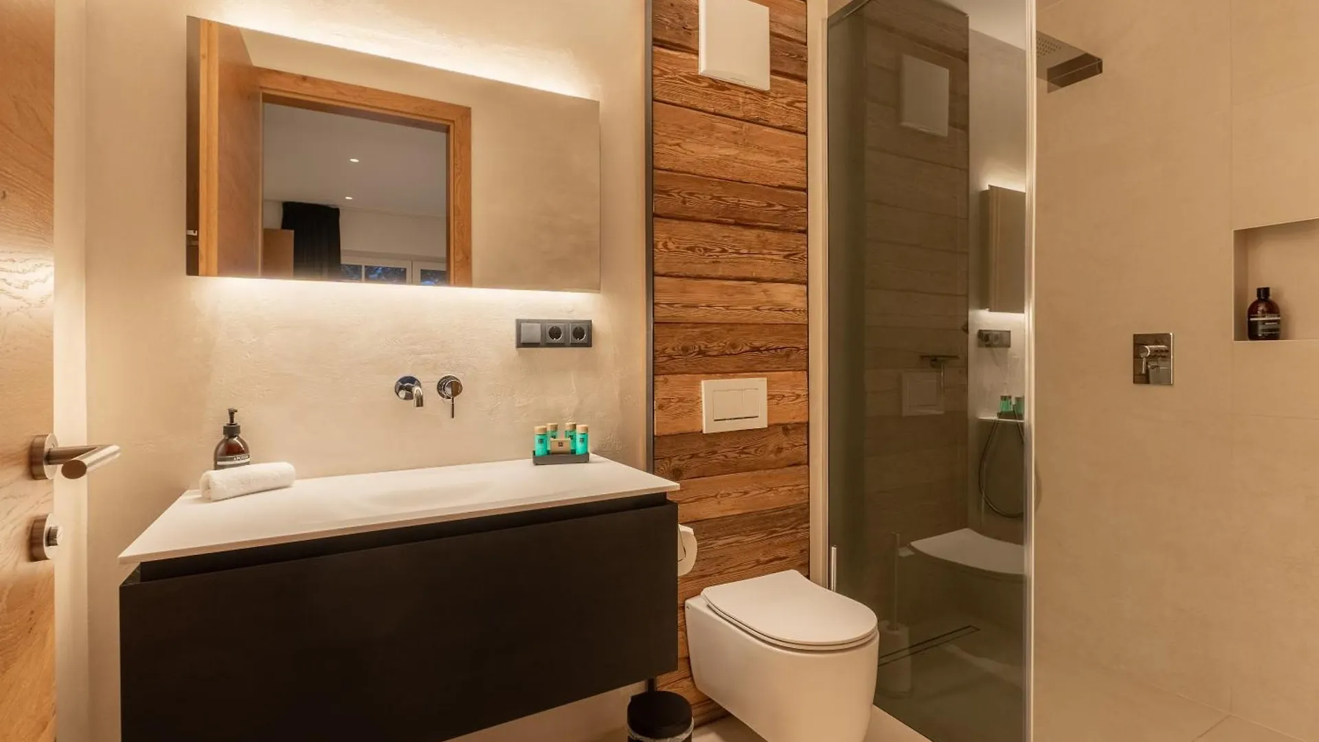 Lavender Hill - Summer Holiday & Ski Villa Chalet Saalbach-Hinterglemm